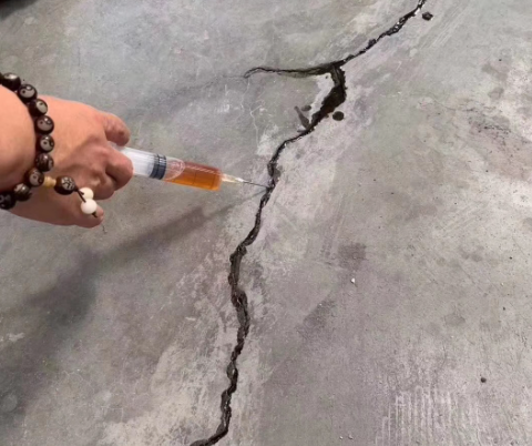 北京混凝土裂缝修补技术详解​
